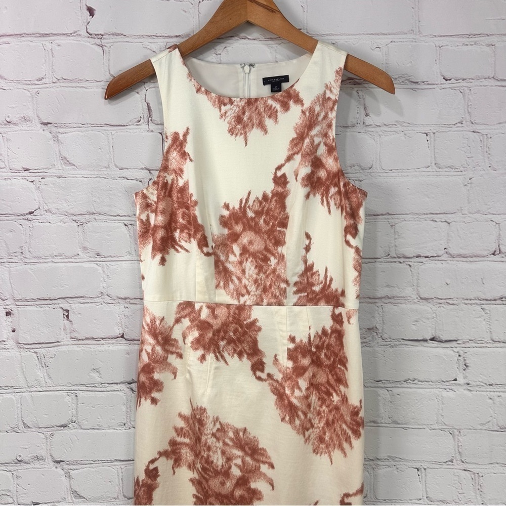 Ann Taylor floral summer dress sleeveless cream neutral fitted Office vacation